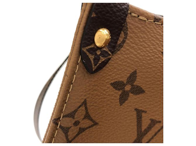 Borsa Louis Vuitton Monogram Giant OnTheGo GM Marrone - vista 5