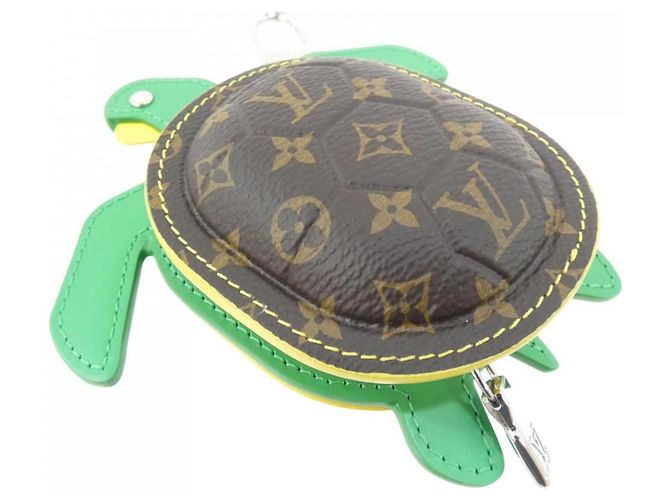 Portachiavi Louis Vuitton Monogram LV Turtle Marrone - vista 2