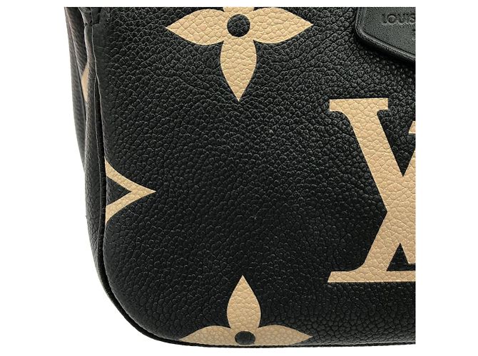Louis Vuitton Bicolor Monogram Empreinte Multi Pochette Accessoires M45777 Nero Beige - vista 4