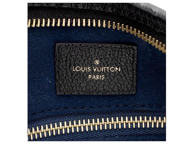 Borsa a tracolla Louis Vuitton Giant Monogram Empreinte CarryAll MM Nero - vista 7