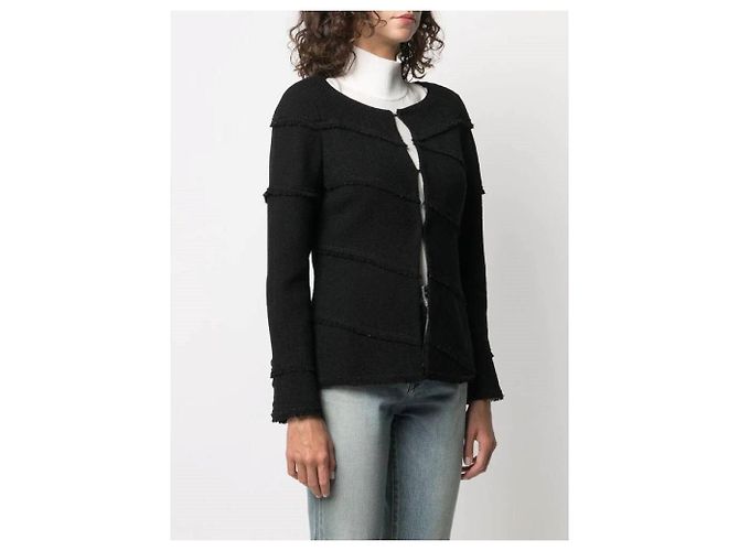 Chanel Y2K schwarze Wolljacke mit Fransen-Details - Ansicht 5
