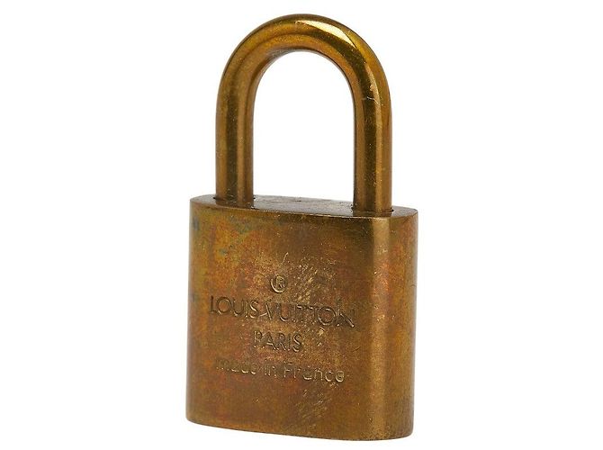 Louis Vuitton Cadena Padlock Key Set Accessory Dourado Metálico - vista 3