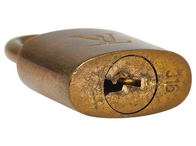 Louis Vuitton Cadena Padlock Key Set Accessory Dourado Metálico - vista 4