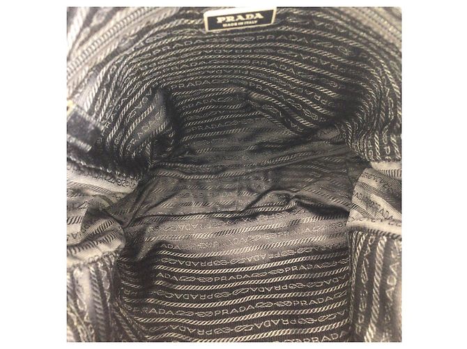 Borsa a tracolla in nylon Prada Tessuto con logo triangle Nero - vista 9