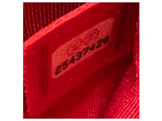 Borsa a tracolla in pelle rossa Chanel Rosso - vista 13