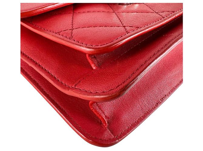 Borsa a tracolla in pelle rossa Chanel Rosso - vista 8