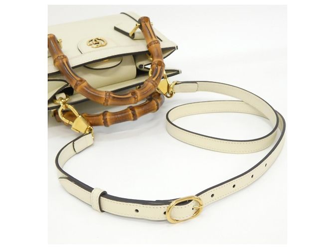 Borsa Gucci Diana in pelle bianca Bianco - vista 8