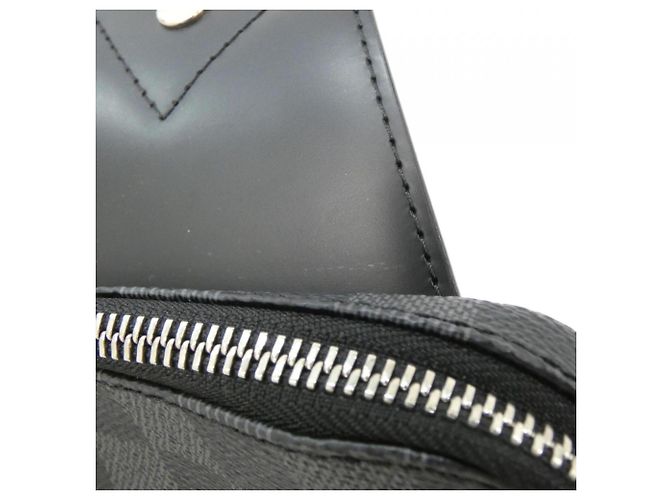 Borsa a tracolla Louis Vuitton Damier Graphite Avenue Damier ebene - vista 5