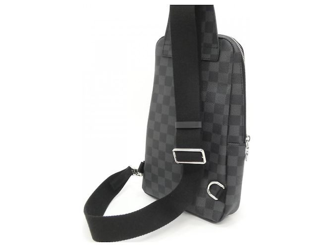 Borsa a tracolla Louis Vuitton Damier Graphite Avenue Damier ebene - vista 8