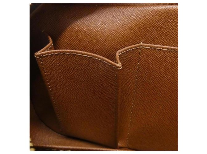 Louis Vuitton Monogram Cite MM Schultertasche Braun - Ansicht 8