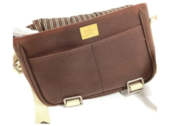 Borsa a Spalla Louis Vuitton Antigua Buzas PM Marrone - vista 10