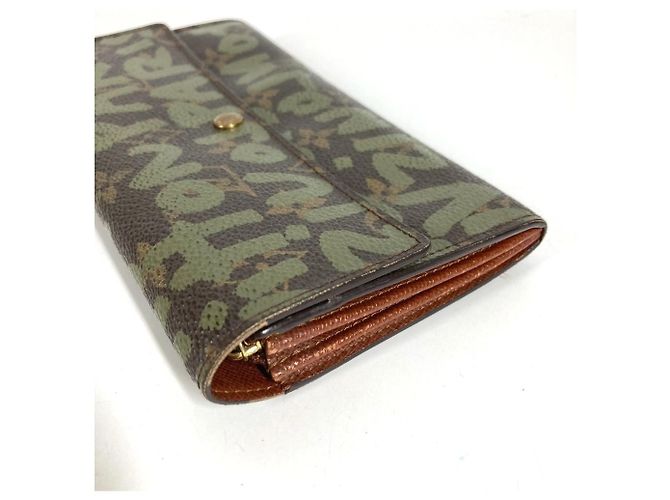 Portefeuille long Louis Vuitton Monogram Graffiti Marron Kaki - vue 5