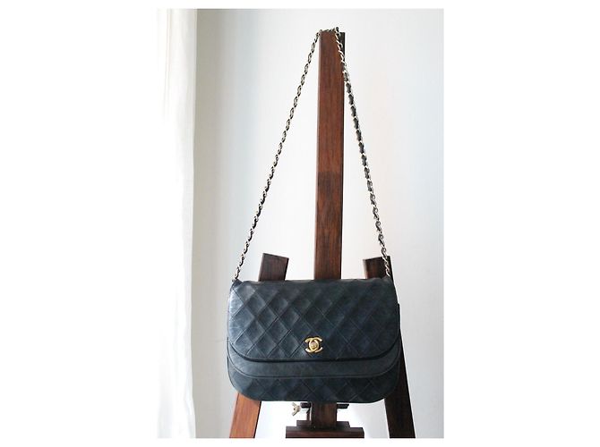 Chanel borsa Timeless Double Flap in pelle nera Nero - vista 2