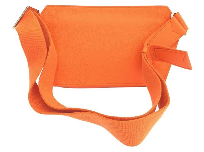 Borsa a tracolla Louis Vuitton LV Aerogram Takeoff Sling M59625 Arancione - vista 2