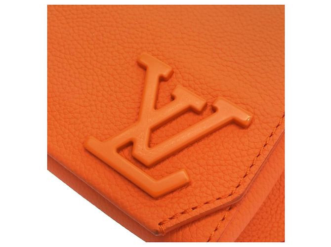Borsa a tracolla Louis Vuitton LV Aerogram Takeoff Sling M59625 Arancione - vista 4