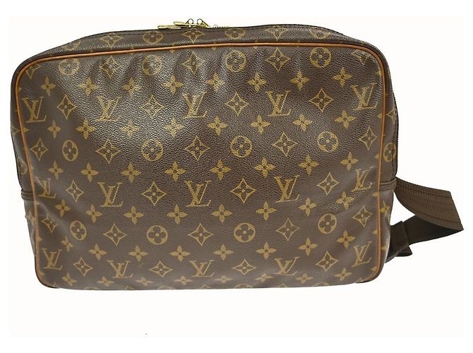 Louis Vuitton Reporter Monogram Canvas GM Marrom - vista 2