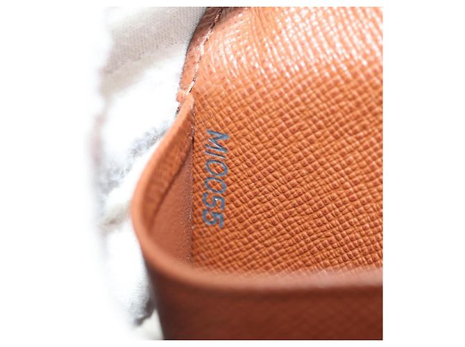 LOUIS VUITTON Couverture de mémo Monogram LV Auth 182705SAV Monogramme - vue 11