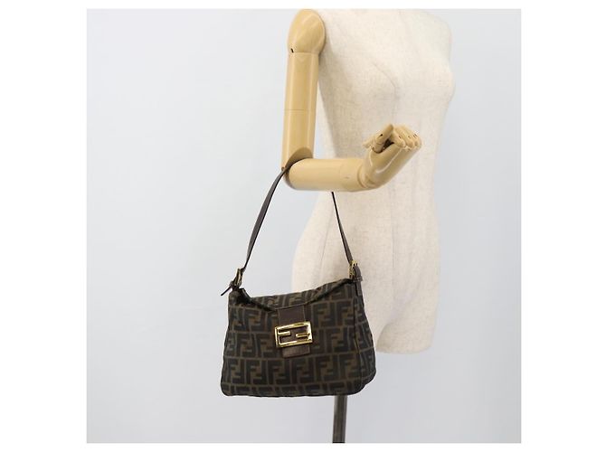 FENDI Zucca Canvas Mamma Baguette Shoulder Bag Black Brown Auth 183031V Marrone Nero - vista 22