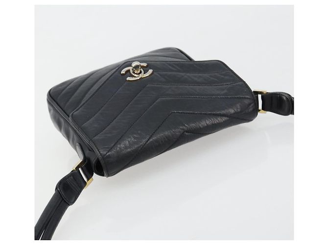 Borsa a tracolla CHANEL V Stitch in pelle di agnello blu navy e oro CC autentica bs35440 D'oro - vista 6