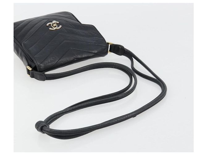 Borsa a tracolla CHANEL V Stitch in pelle di agnello blu navy e oro CC autentica bs35440 D'oro - vista 7