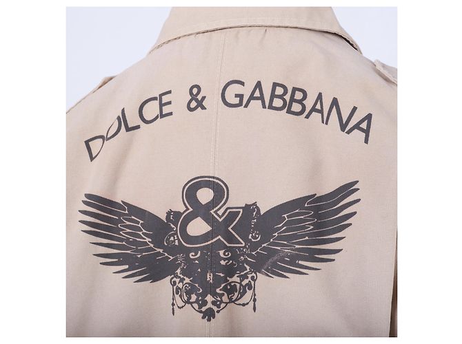 Gabardina beige Dolce & Gabbana con gráfico en la espalda - vista 7