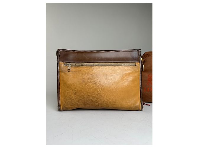Clutch vintage Loewe in pelle granulata Tan Brown Oro Cammello - vista 10