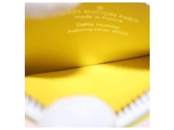 LOUIS VUITTON Everyday LV Pochette Cles Monedero Amarillo M80845 LV Auth 183740A - vista 12