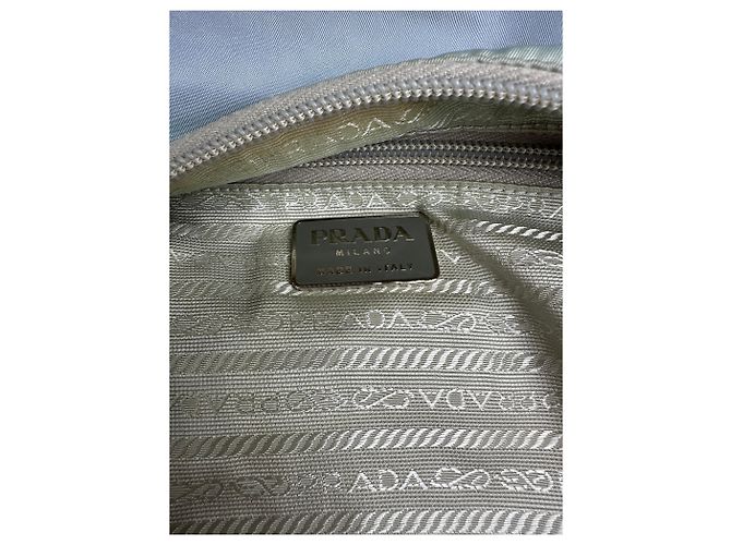 Vintage Prada Nylon Schultertasche Hellblau Gelb Silber - Ansicht 5