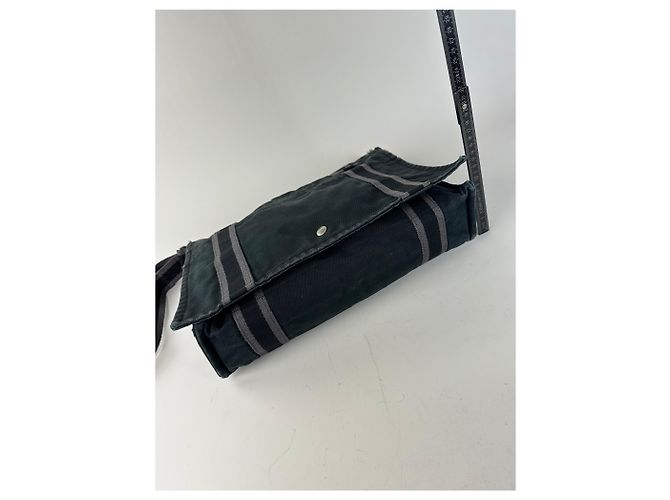 Hermès Vintage Hermes Canvas Messenger Bag Schwarz Grau - Ansicht 14