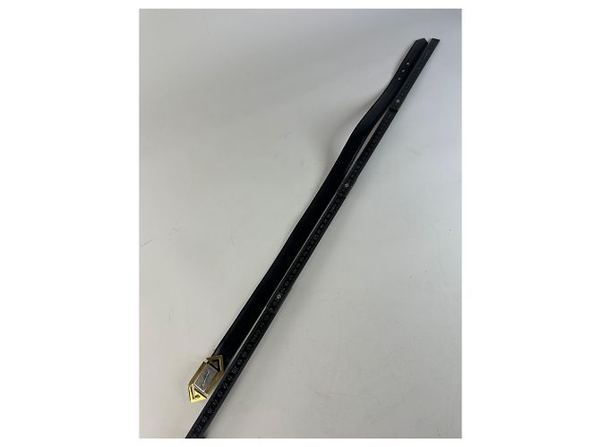 Vintage Givenchy Ledergürtel mit 4G-Logo Schwarz Gold - Ansicht 10