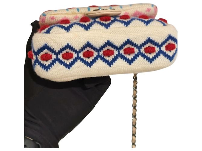 Chanel Extra Mini Flap Bag aus Kaschmir Multicolor Pink Weiß Rot Blau Gelb - Ansicht 4