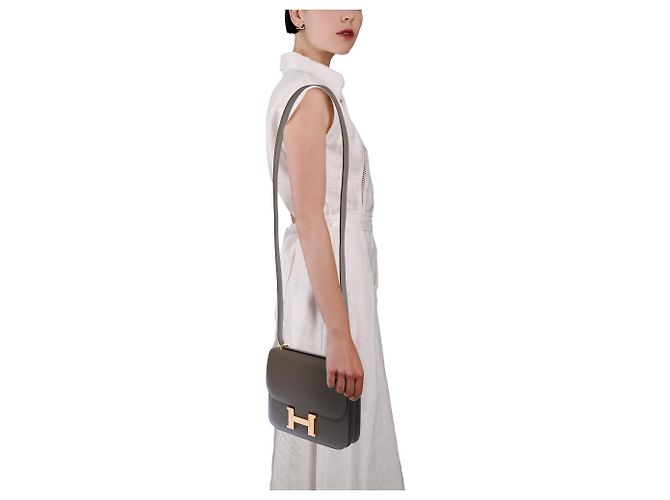 Hermès Borsa HERMES Constance in Pelle Grigia - 103629 Grigio - vista 12