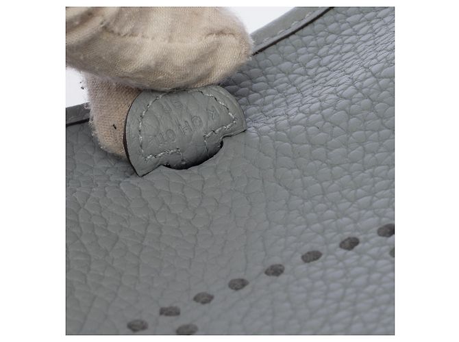 Hermès Borsa HERMES Mini Evelyne in Pelle Grigia - 103615 Grigio - vista 8