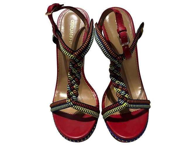 Dsquared2 Sandali con zeppa in pelle rossa Marrone Rosso Multicolore Gold hardware - vista 3