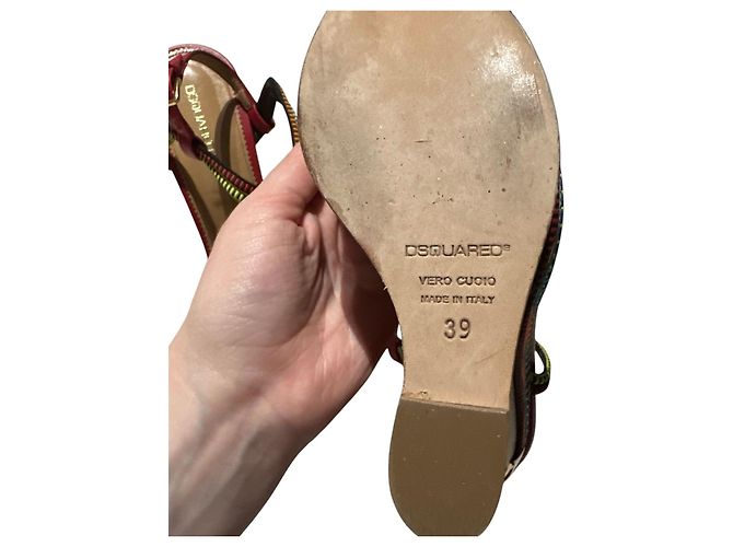 Dsquared2 Sandali con zeppa in pelle rossa Marrone Rosso Multicolore Gold hardware - vista 5