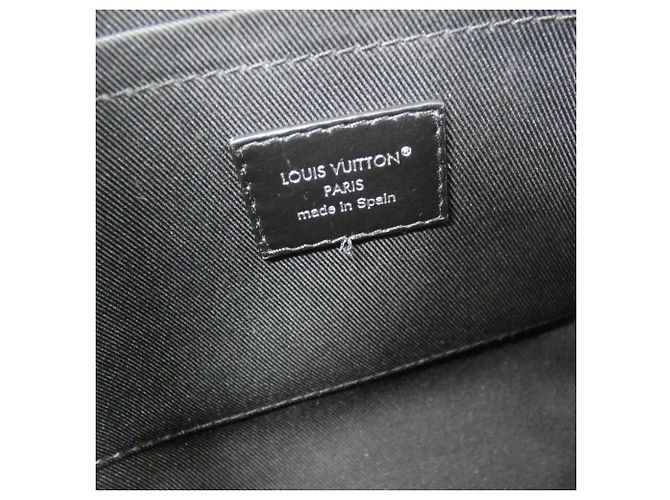 Louis Vuitton Keepall Cargo Bandoulière 25cm Borsa Boston Nero - vista 10