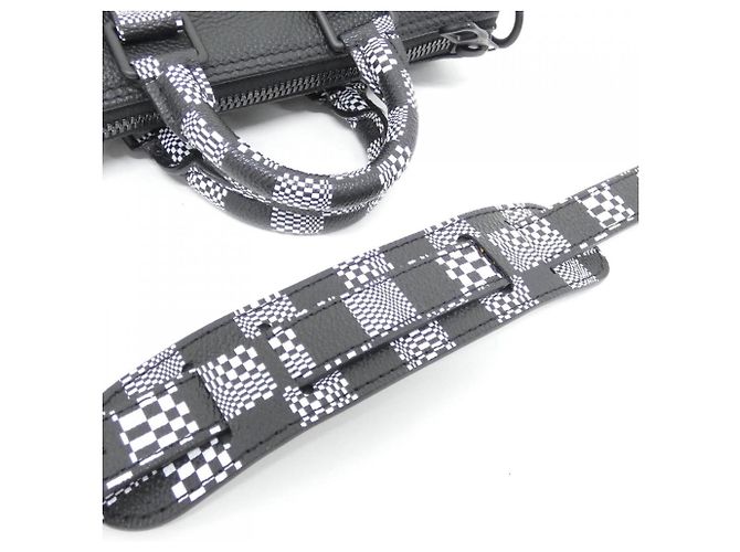 Borsa a tracolla Louis Vuitton Damier Distorted City Keepall XS Nero - vista 7