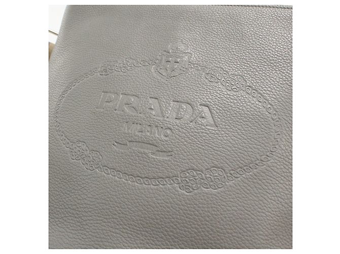 Borsa a tracolla in pelle grigia Prada Marrone - vista 4