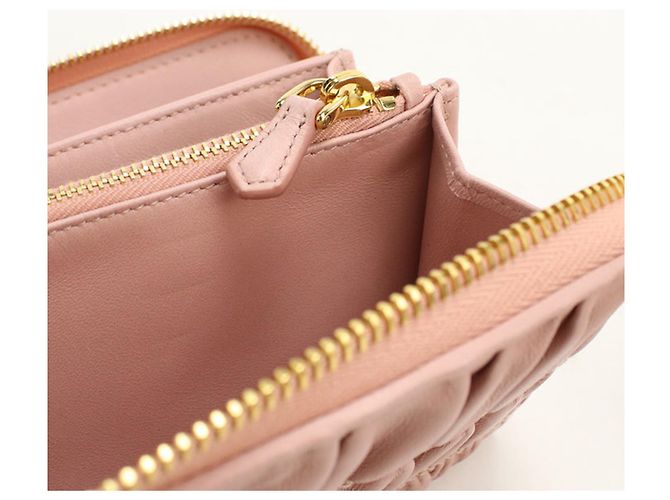 Cartera larga Prada en rosa - vista 7