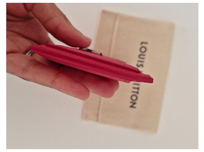 Louis Vuitton Lockme Tarjetero Rose Vif piel granulada Rosa - vista 9