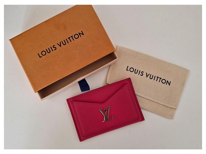 Louis Vuitton Lockme Tarjetero Rose Vif piel granulada Rosa - vista 2