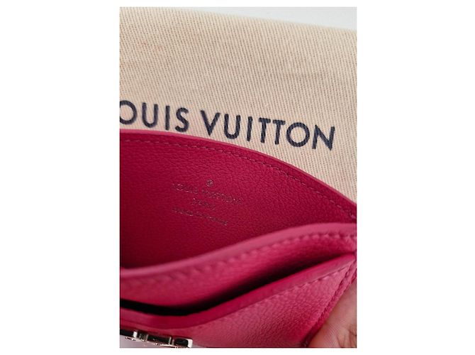 Louis Vuitton Lockme Tarjetero Rose Vif piel granulada Rosa - vista 6