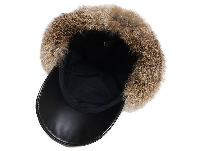 Cappellino Louis Vuitton in nylon e pelliccia di coniglio nero - vista 6