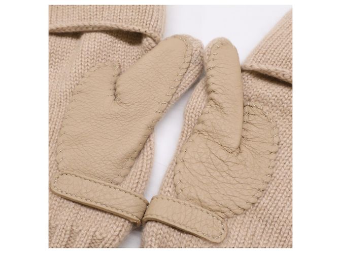 Hermès Guanti in cashmere Hermes Baltimore Sellier Button Beige - vista 7