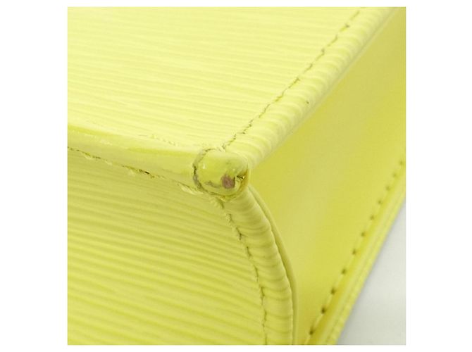 Louis Vuitton Epi Petite Sac Plat Handbag Yellow - view 3