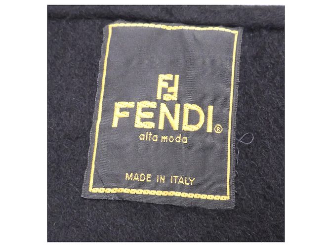 Sciarpa Triangle Fendi in Cashmere e Pelliccia Nera con Frange Nero - vista 5