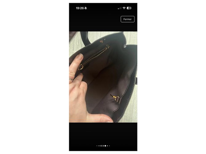 Bolso Louis Vuitton Monogram de piel charol granate Burdeos - vista 6