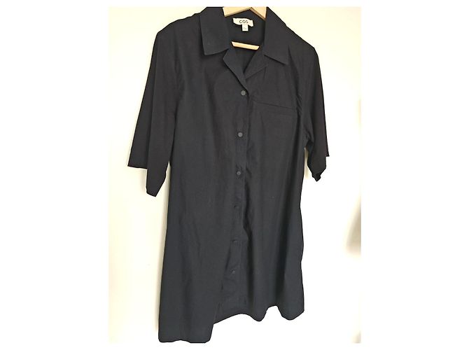COS Schwarzes Hemdkleid mit Gürtel - Ansicht 9