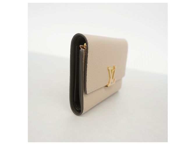 Cartera Louis Vuitton Portefeuille Capucines Compact Plegable - vista 2