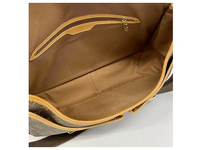 Borsa a tracolla Louis Vuitton Monogram Gibeciere GM Marrone - vista 4
